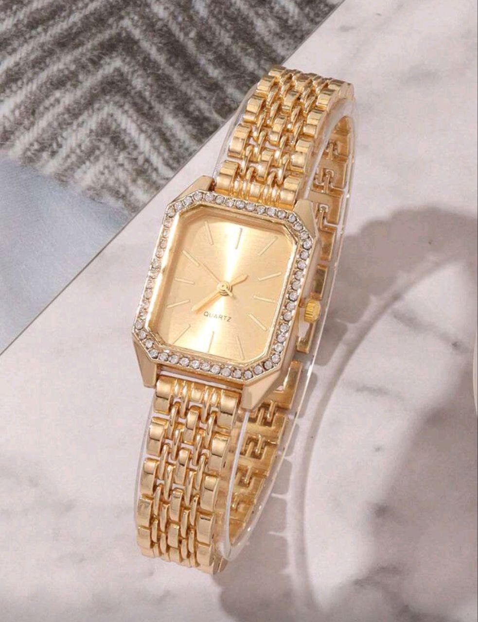 Vintage Square Dial Quartz Watch for Women – Roman Numerals