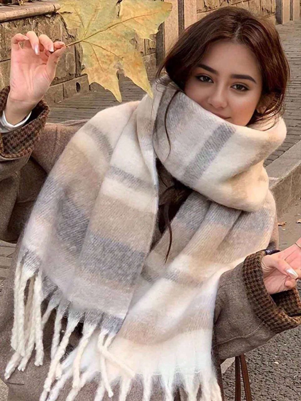 Luxury Mohair-Style Fur Shawl – Soft Winter Wrap