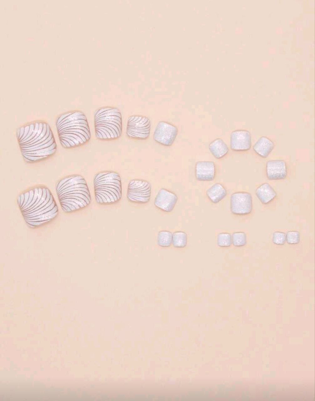24pcs Shiny Shell Pattern Press-On Nails Set