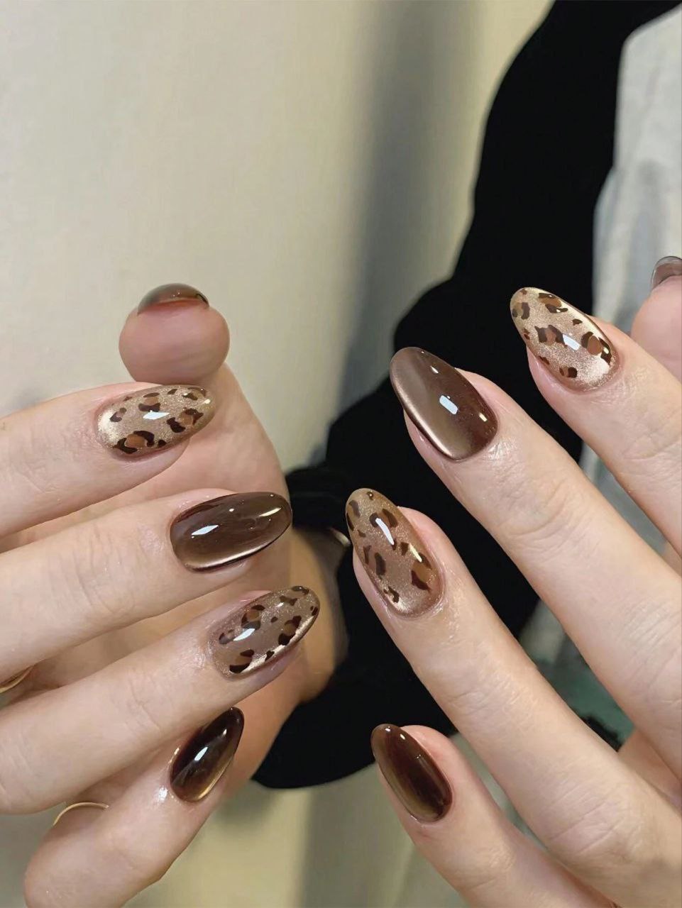 30pcs Almond/Leopard Brown Nails - Sexy & Sweet Style