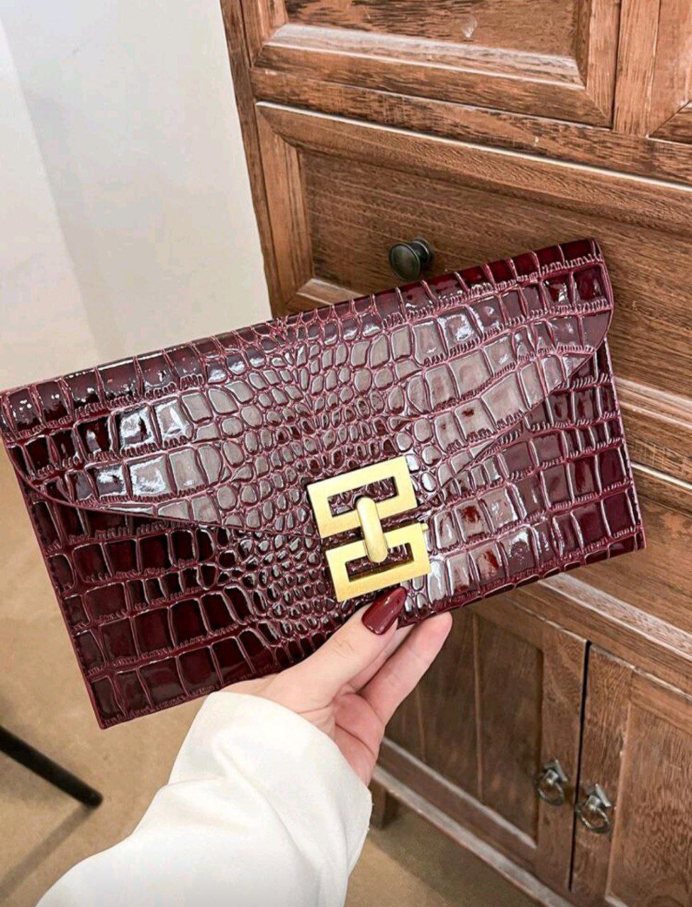 New Design Mini Envelope Bag – Crocodile Pattern Vintage Clutch ( Black, Burgundy & Gold )