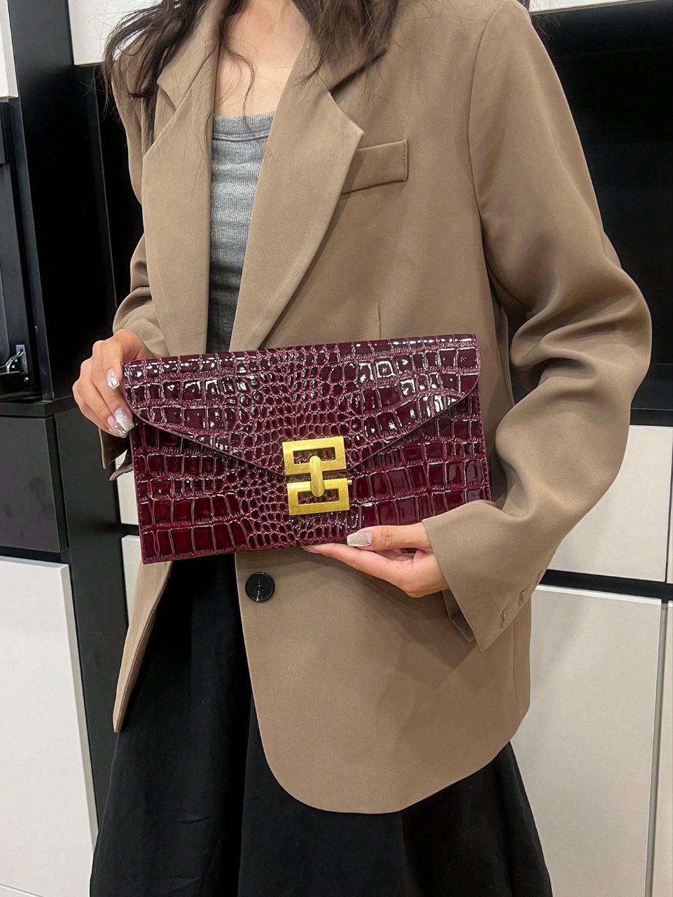 New Design Mini Envelope Bag – Crocodile Pattern Vintage Clutch ( Black, Burgundy & Gold )