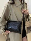 Women’s Black Crocodile Embossed Envelope Clutch – Shoulder & Crossbody