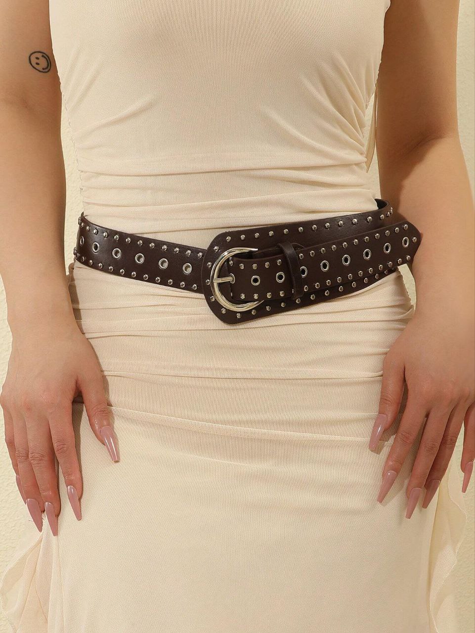 Women’s Heavy Duty Western Belt – Brown Distressed Studded Design