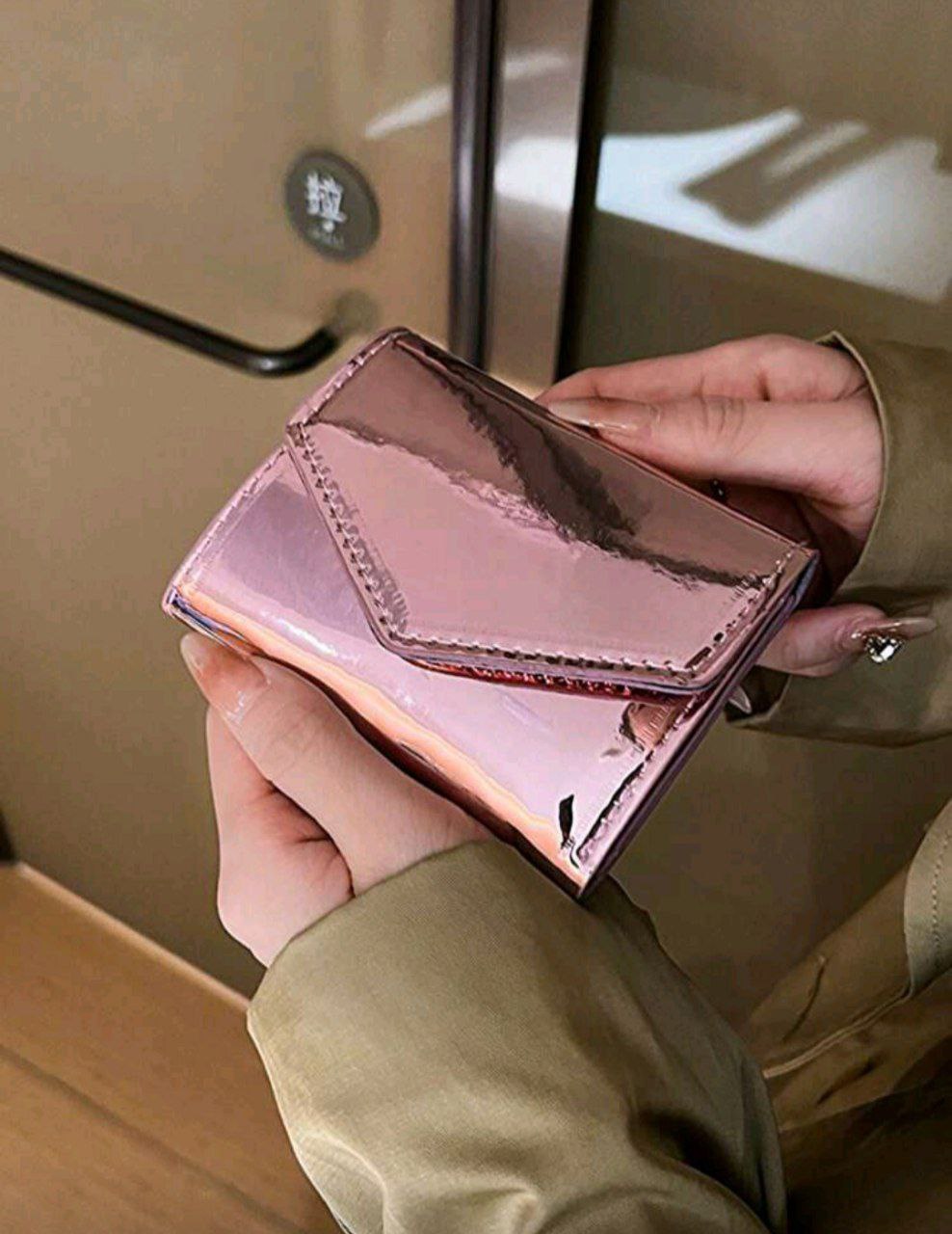 Shiny Short Coin Wallet – Solid Color Small Wallet for Women