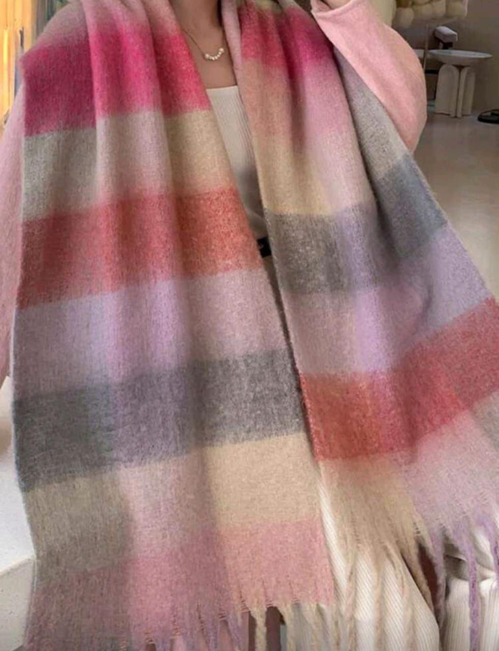 Luxury Mohair-Style Fur Shawl – Soft Winter Wrap