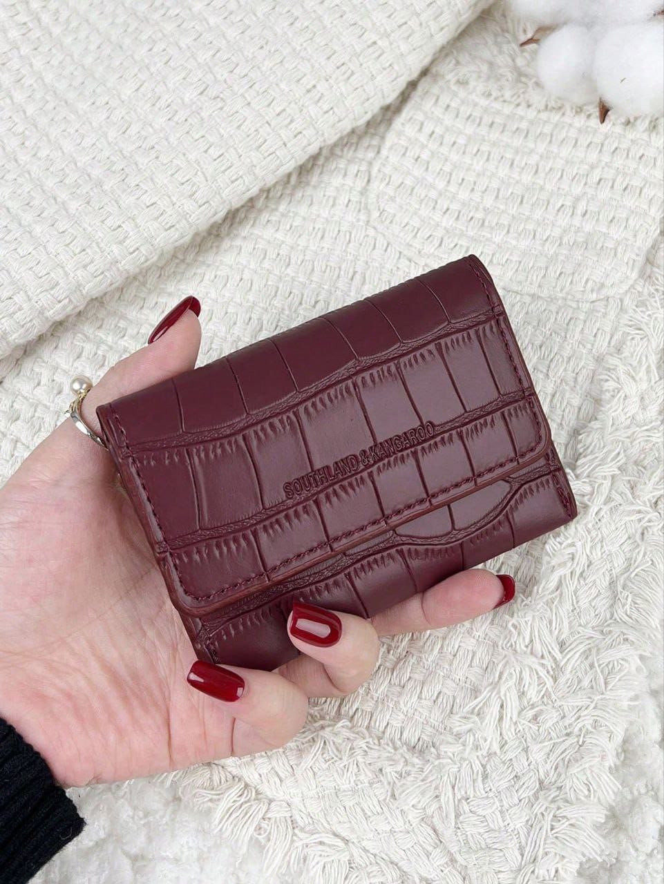 Burgundy Letter Embossed Flip Cover Mini Wallet – Slim Bi-Fold Card & Coin Holder for Women