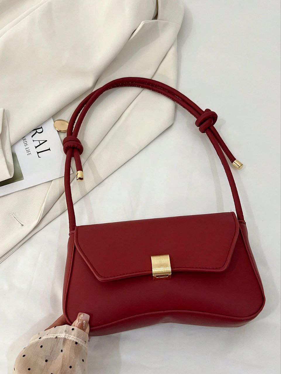 Vintage Lightweight Business Casual Flap Bag – White & Burgundy