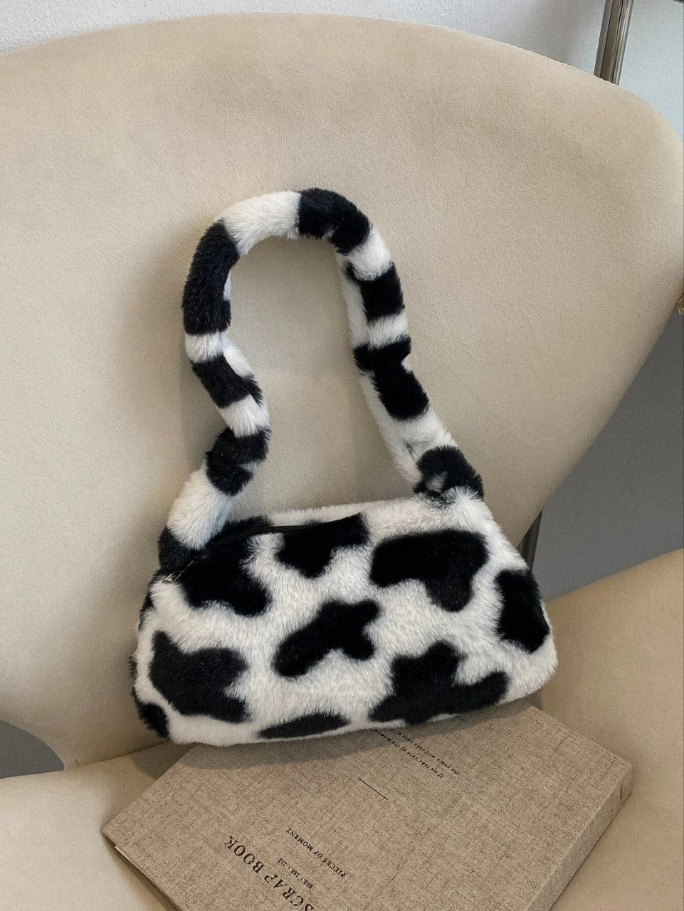 Fuzzy Plush Cow Pattern Fluffy Bag – Autumn/Winter Soft Purse
