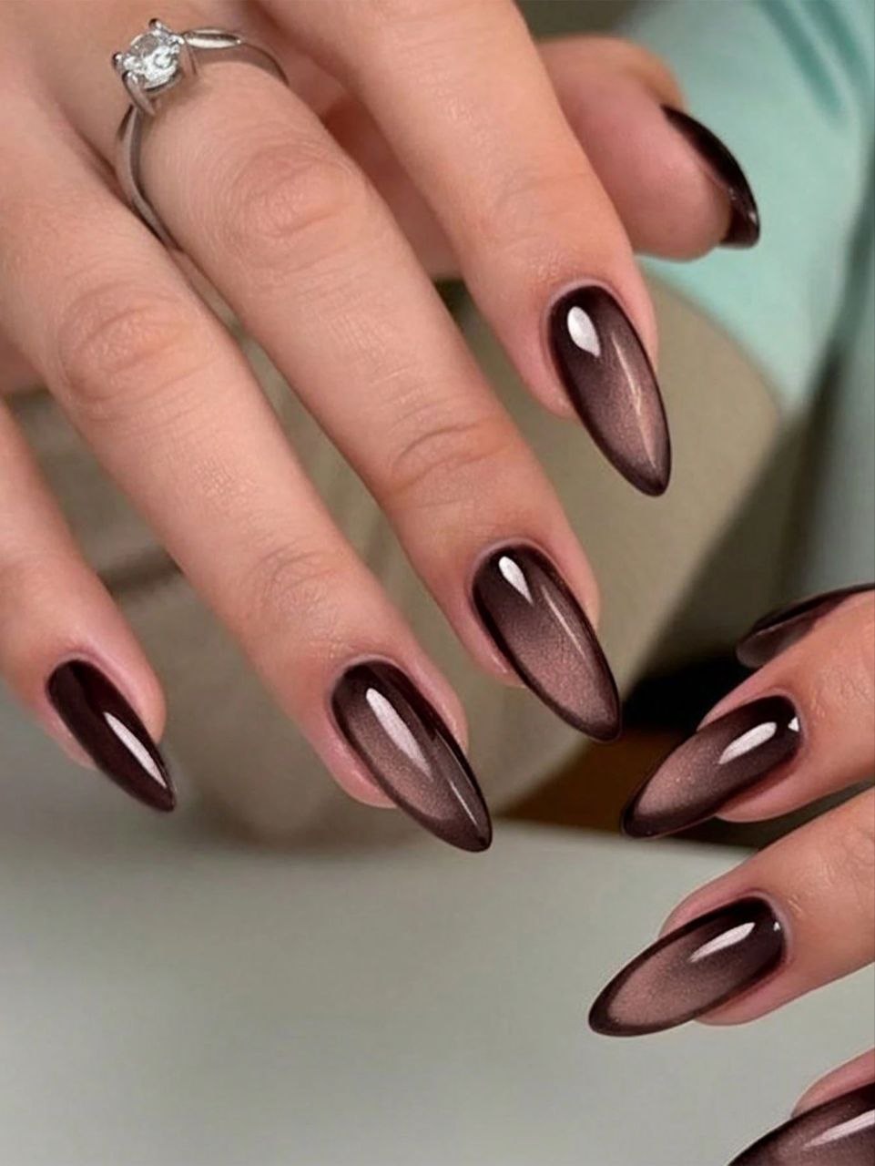 24PCS Y2K Long Almond Crystal Cat Eye Press-On Nails – Black / Brown