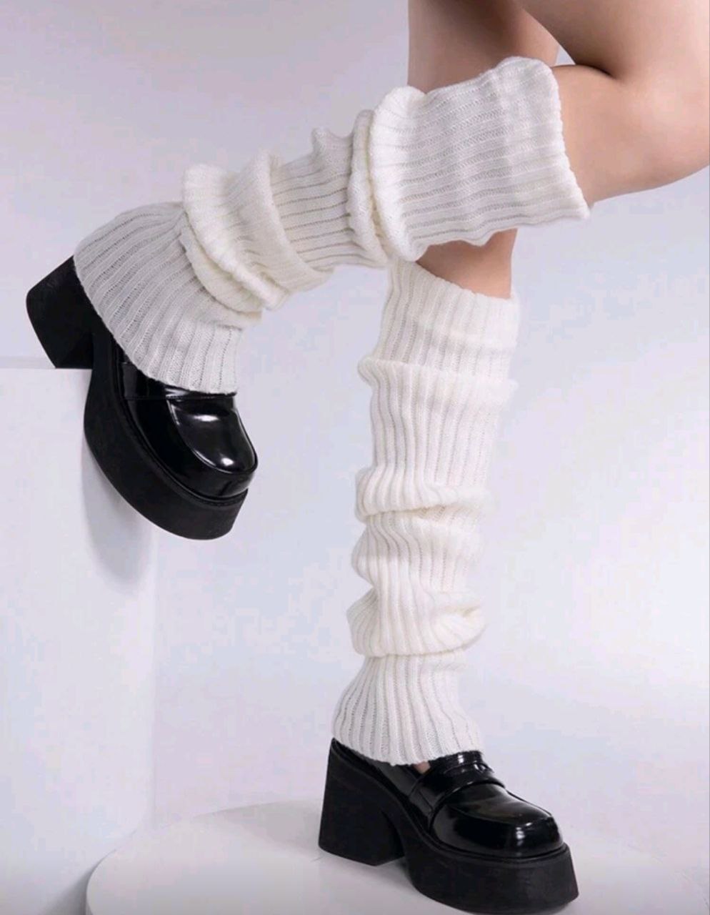 Women's 2-Way Knit Leg Warmers – White / Brown – 40CM