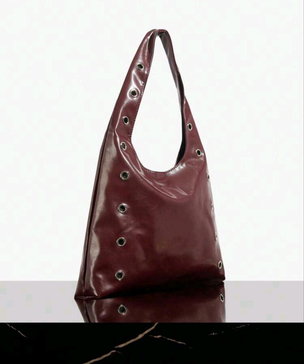 Women’s Burgundy Rivet Decor Large Capacity Shoulder Tote Bag