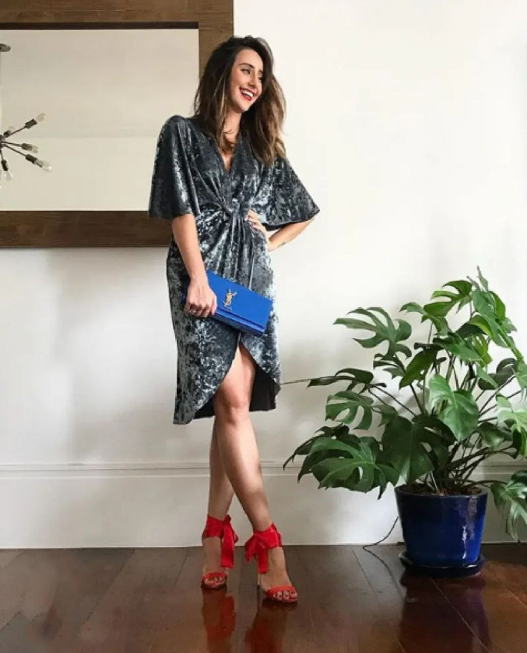 Velvet Gray Dress – Mid-Thigh Front Slit, Knee-Length Fit, Size Medium