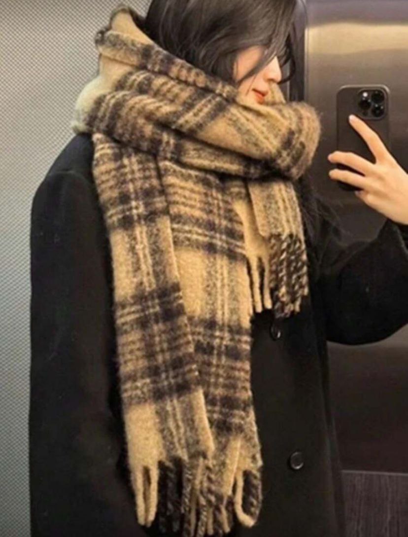 Luxury Mohair-Style Fur Shawl – Soft Winter Wrap