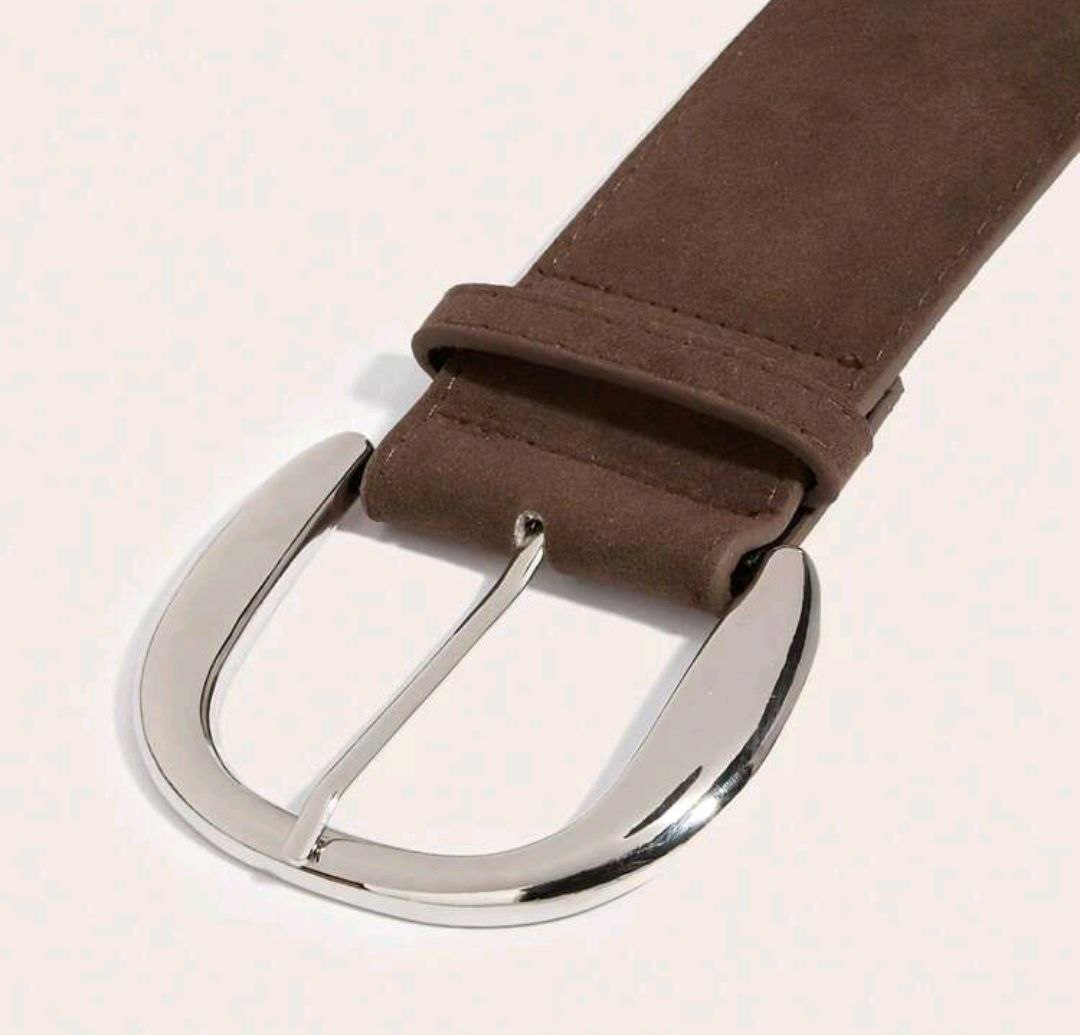 Women’s Retro Wide Velvet Belt – Metallic Buckle (Beige & Brown)