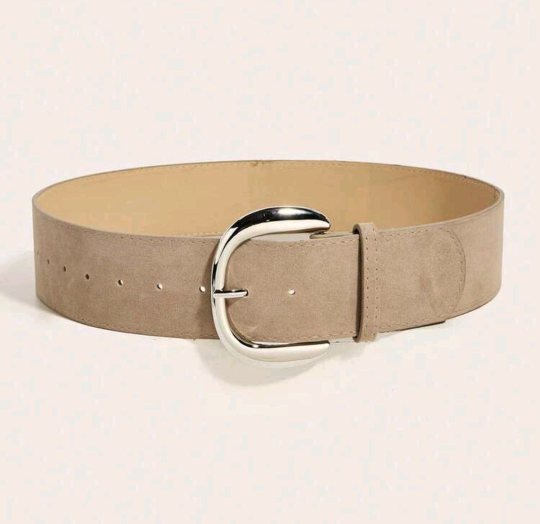 Women’s Retro Wide Velvet Belt – Metallic Buckle (Beige & Brown)