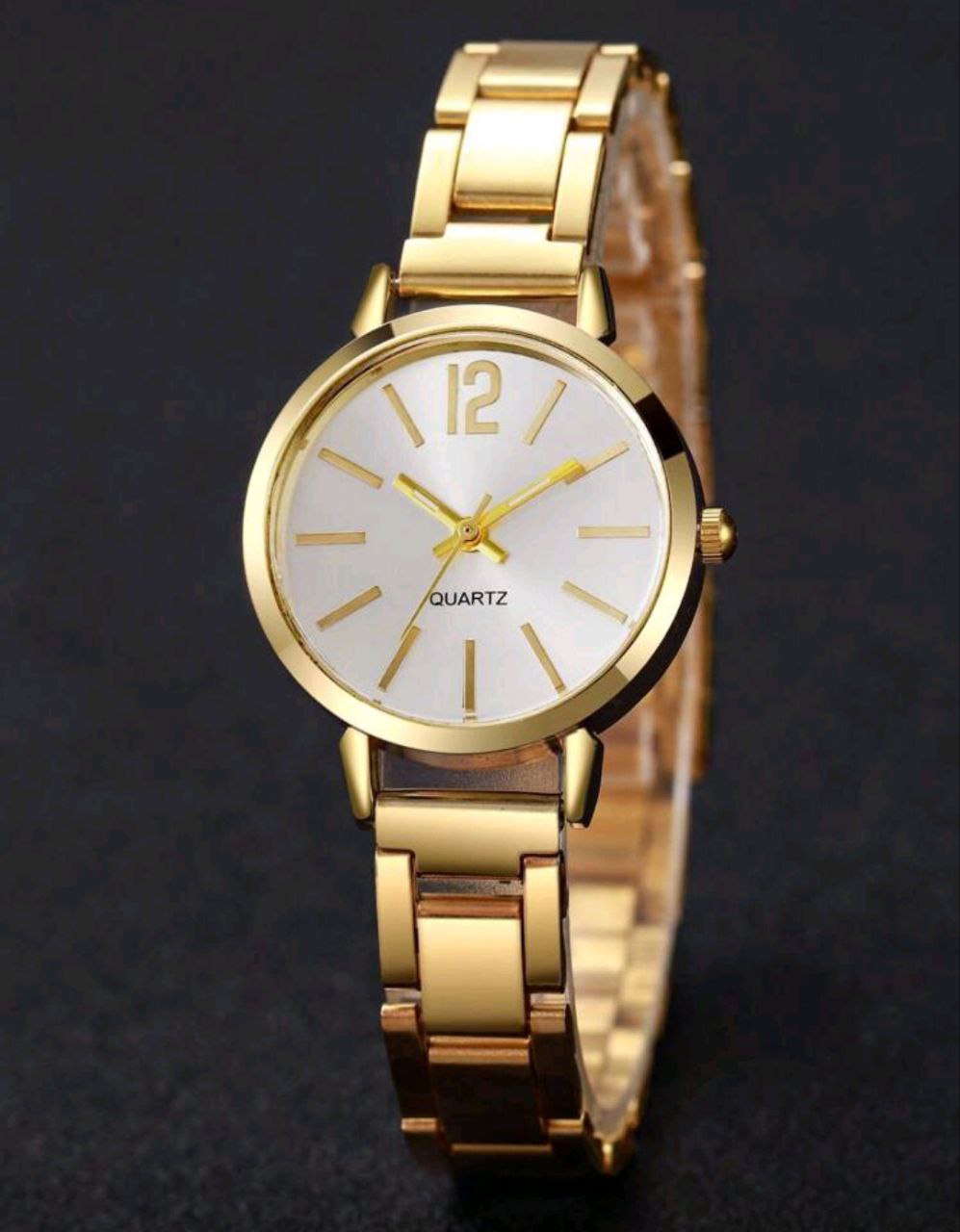 Elegant Alloy Strap Quartz Watch for Women – Everyday Style