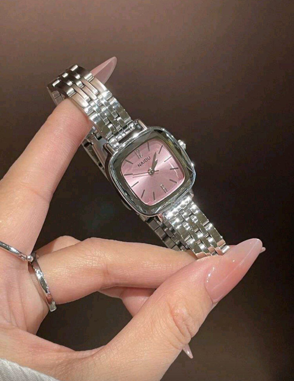 Vintage Petite Square Dial Stainless Steel Watch for Women – Elegant Quartz