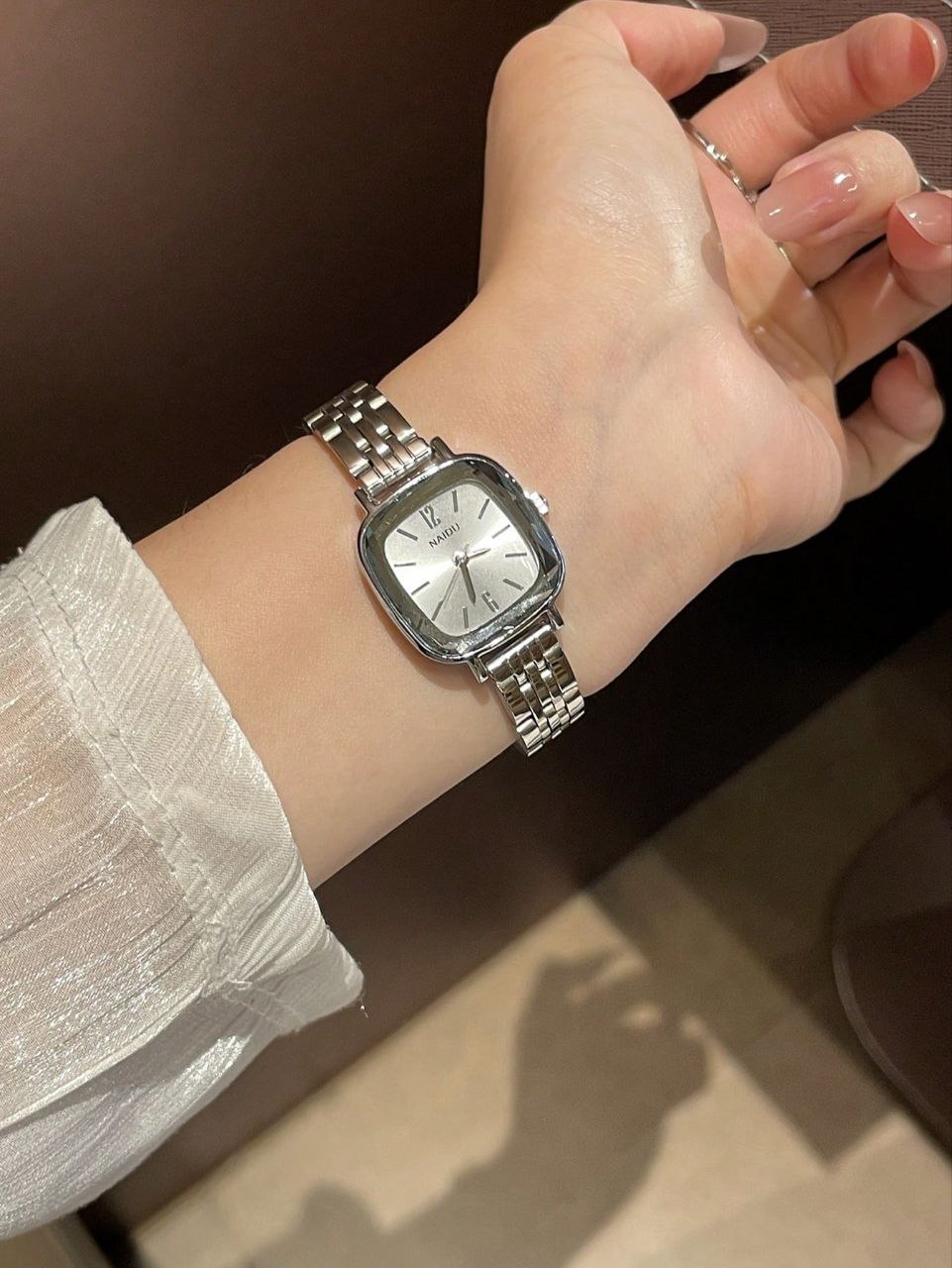 Vintage Petite Square Dial Stainless Steel Watch for Women – Elegant Quartz