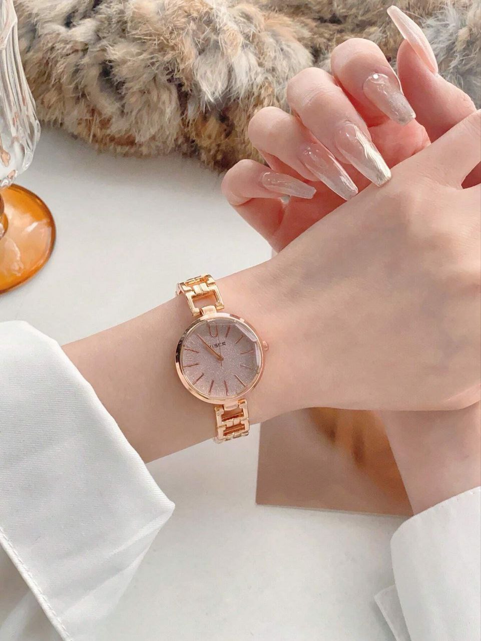 Women’s Elegant Small Dial Stainless Steel Quartz Watch