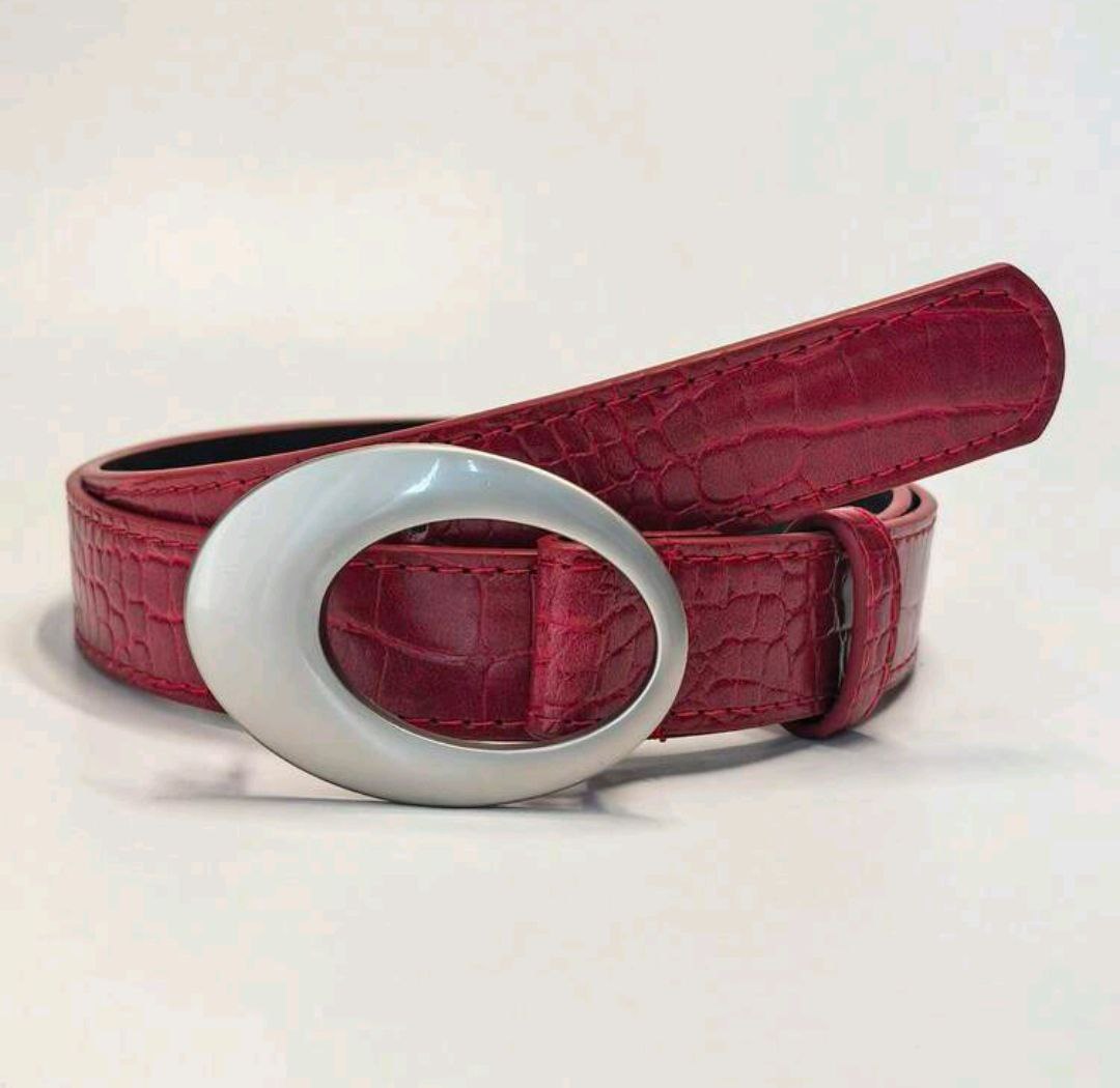 Women’s Crocodile Grain Belt – Oval Hollow Buckle (Y2K Retro Style)