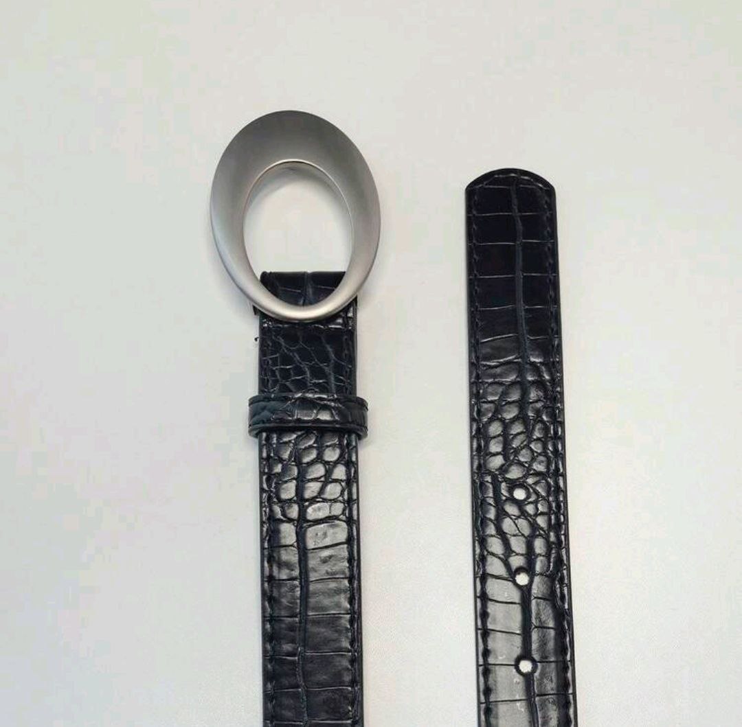 Women’s Crocodile Grain Belt – Oval Hollow Buckle (Y2K Retro Style)