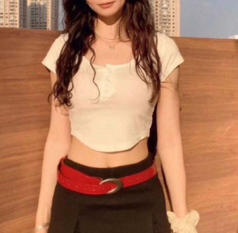 Women’s Crocodile Grain Belt – Oval Hollow Buckle (Y2K Retro Style)