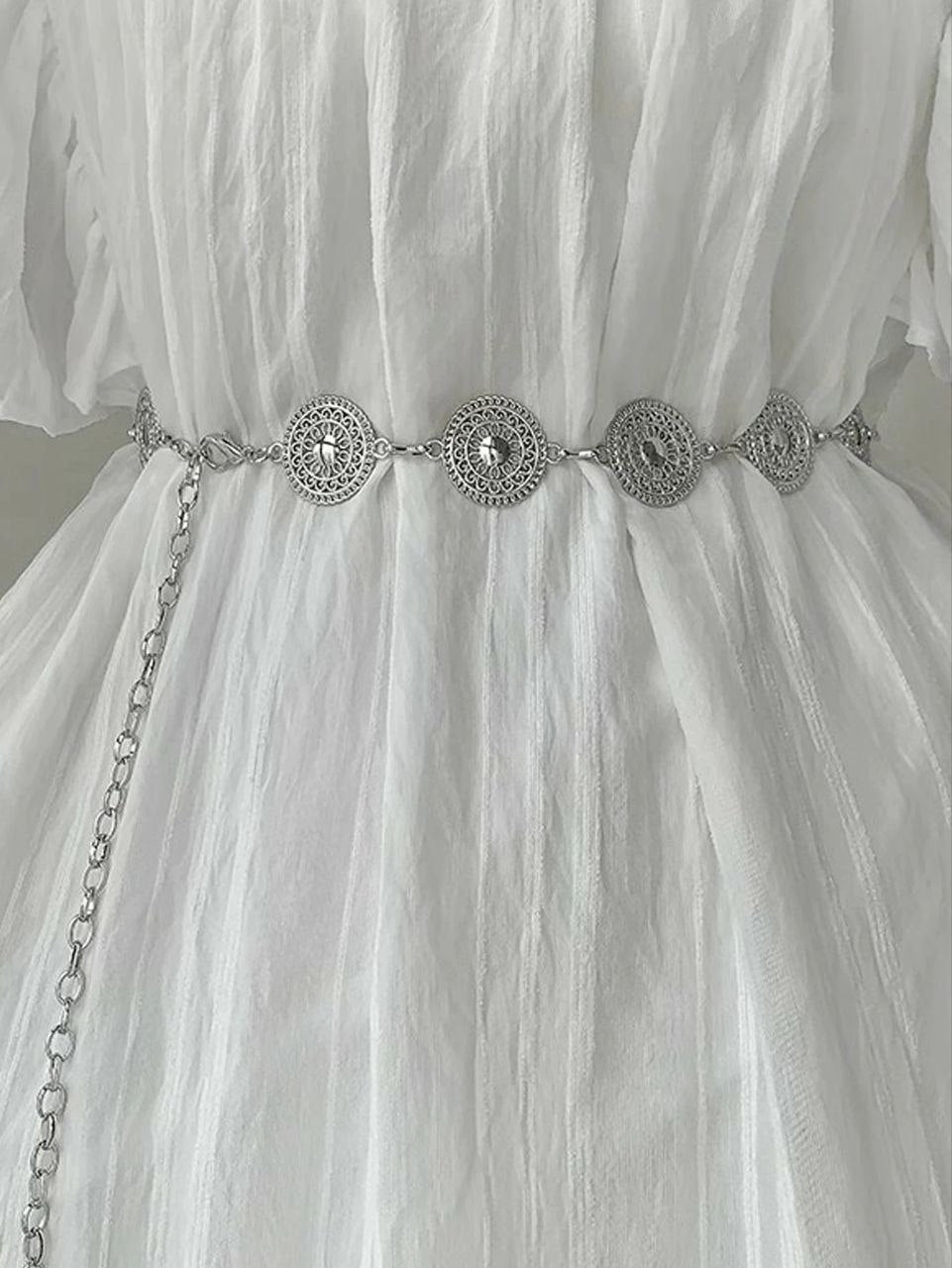 Women’s Bohemian Gold/Silver Waist Chain – Hollow Round Disc (High-End & Versatile