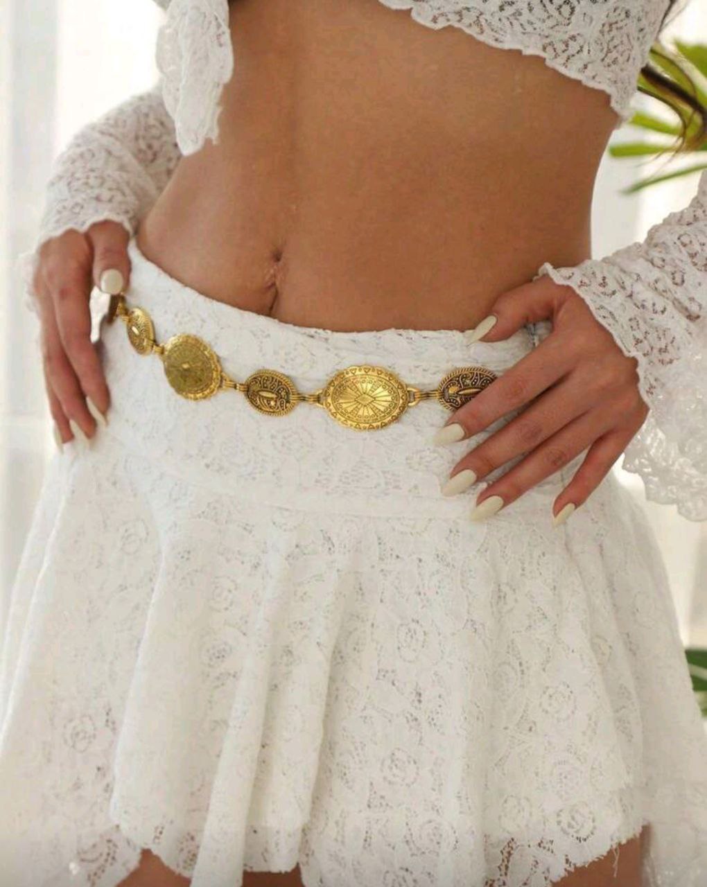 Women’s Vintage Bohemian Waist Chain – Gold Metal Floral (Distressed & Versatile)