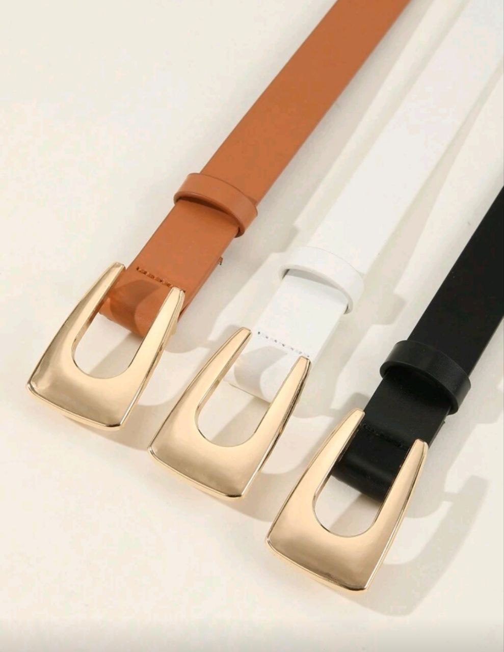 Viral Gold U-Buckle Waist Belt – Elegant Women’s Fashion Belt