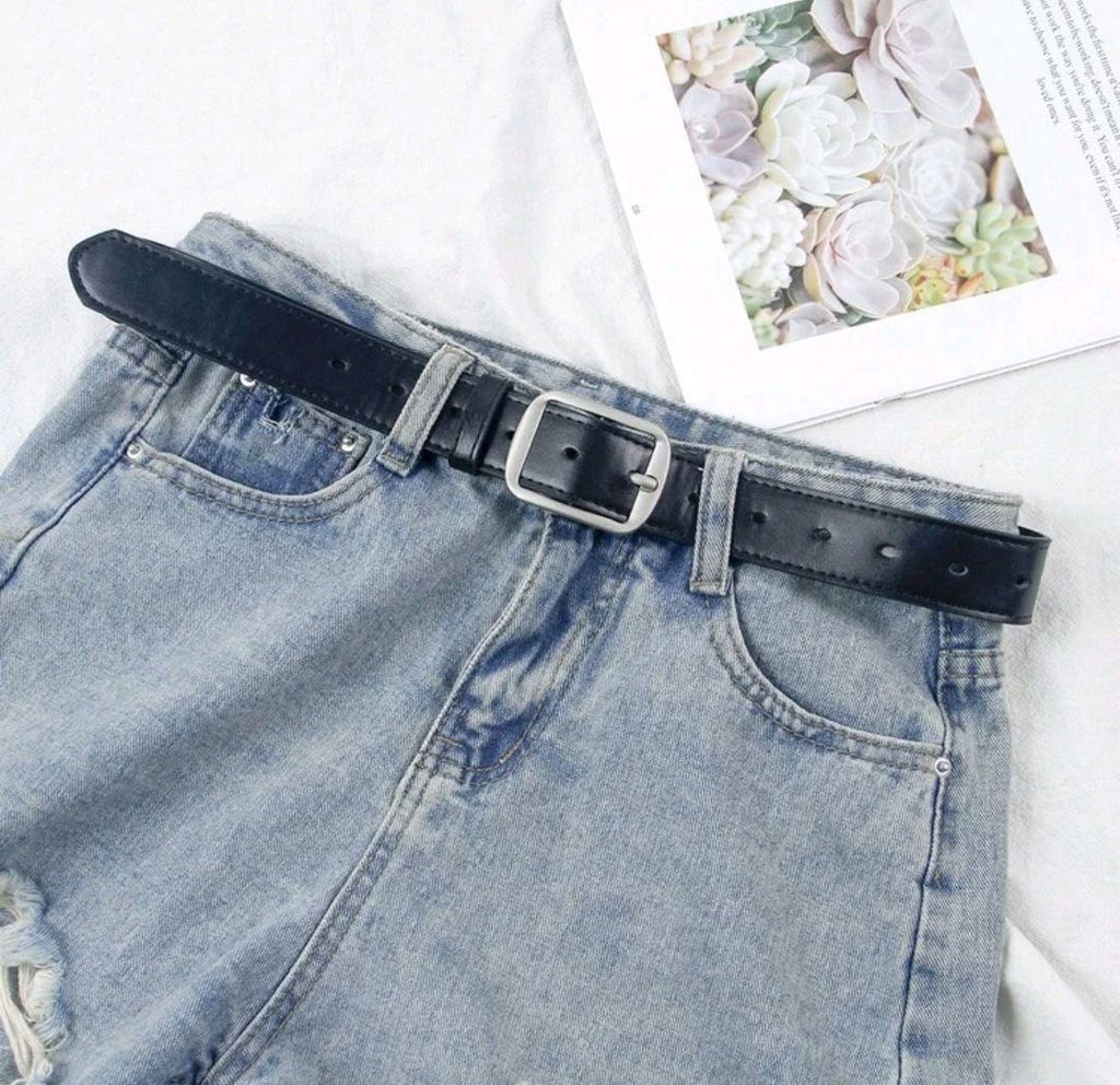 Unisex Vintage Silver Buckle Belt – Classic Jeans Accessory