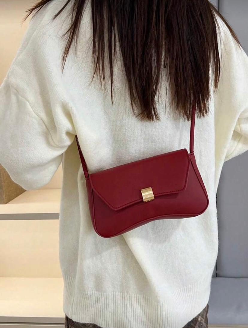 Vintage Lightweight Business Casual Flap Bag – White & Burgundy