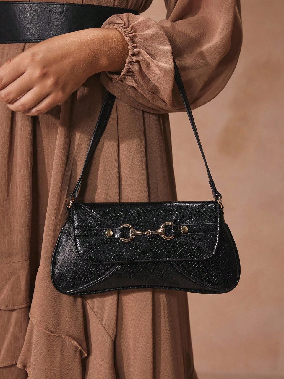 Women’s High-End Commuter Shoulder Bag – Black