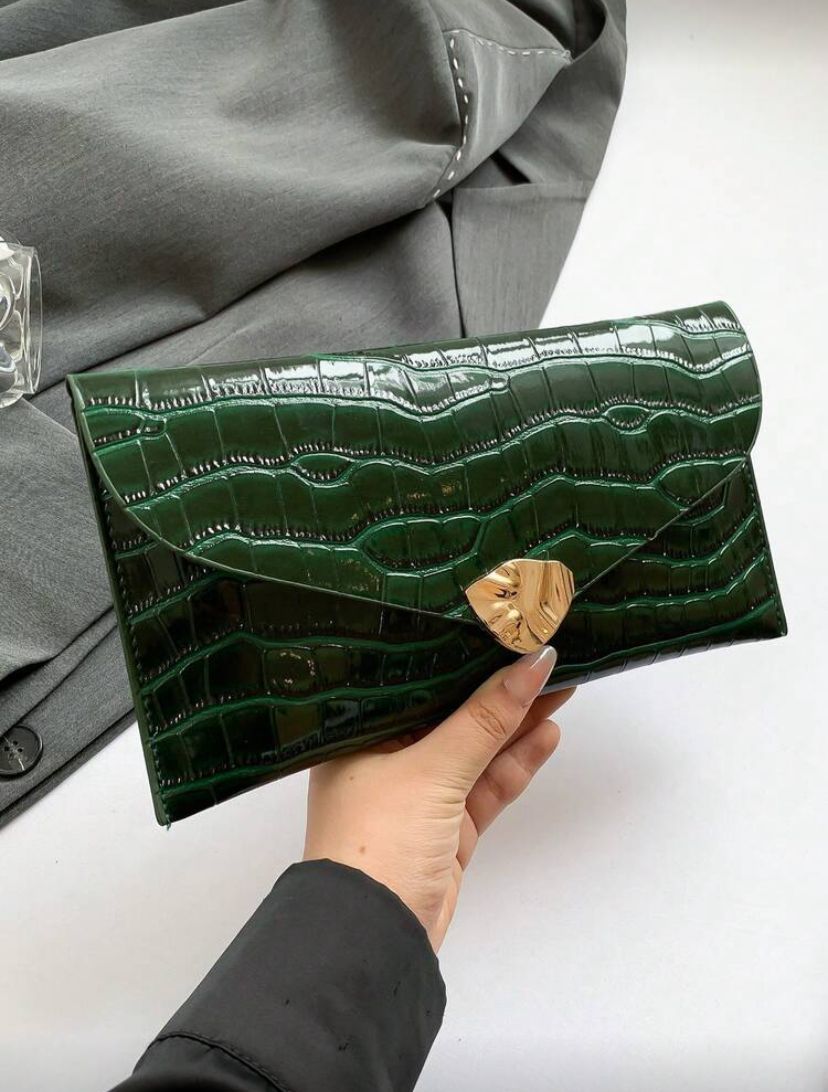 Fashionable Luminous Green Sequin Envelope Clutch Bag