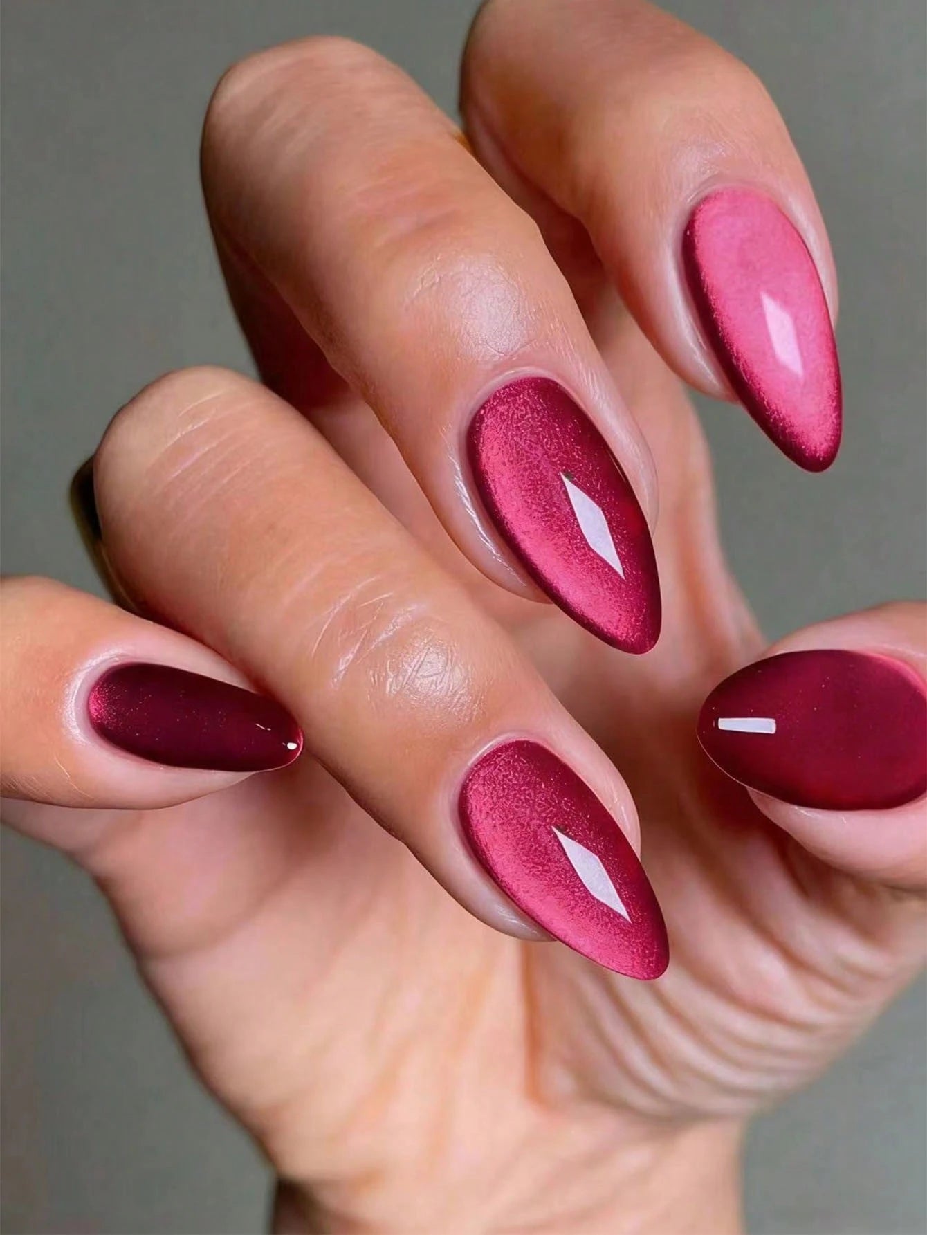 24PCS Y2K Long Almond Cat Eye Press-On Nails Set – Glossy Crystal Design