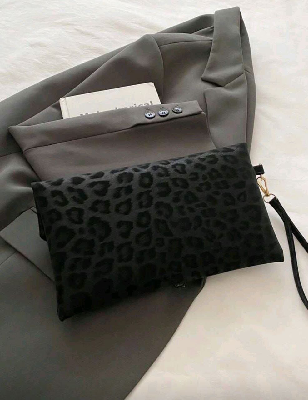 New Luxury Niche Black Leopard Print Clutch Bag