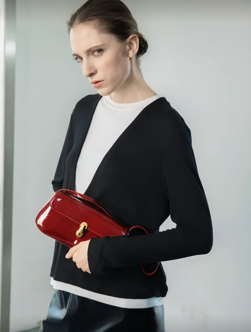 Vintage Faux Oiled Leather Underarm Shoulder Bag – Burgundy, Beige & Black