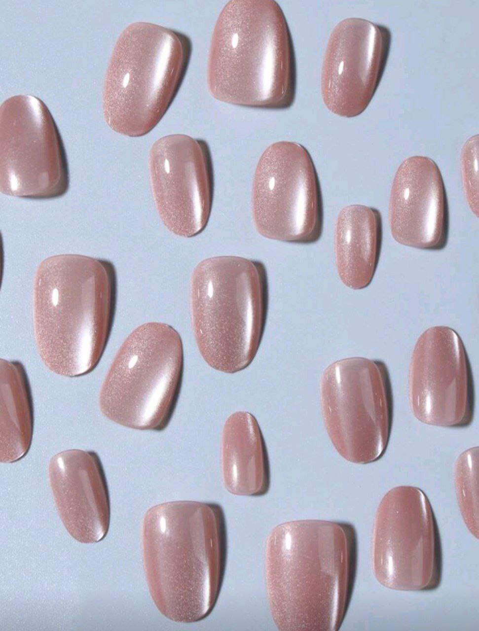 24PCS Short Oval Nude Crystal Cat Eye Press-On Nails