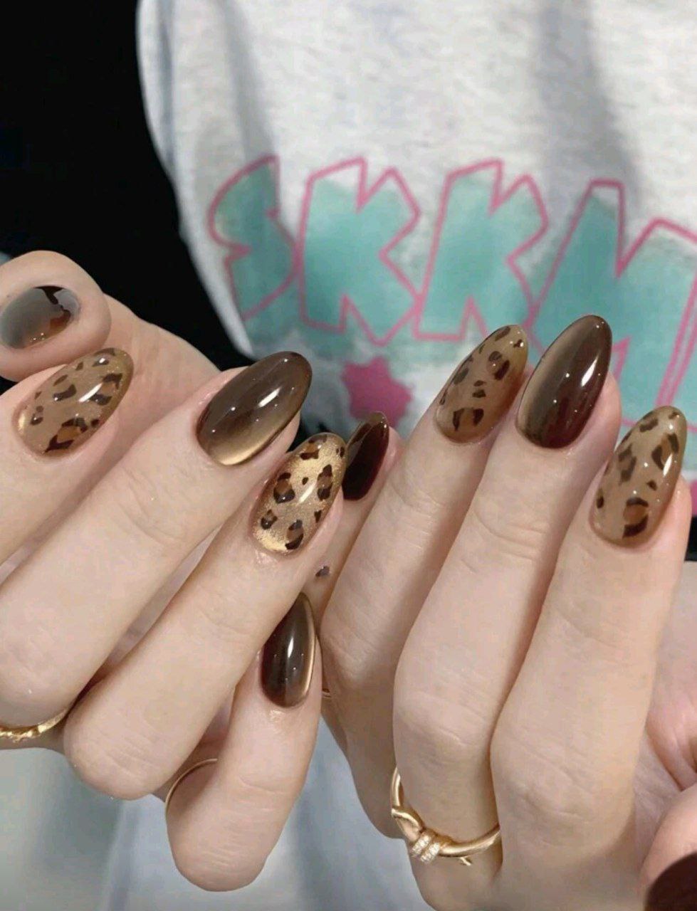 30pcs Almond/Leopard Brown Nails - Sexy & Sweet Style