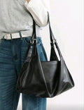 Minimalist Black One-Shoulder Tote Bag – Elegant Work & Commute Style