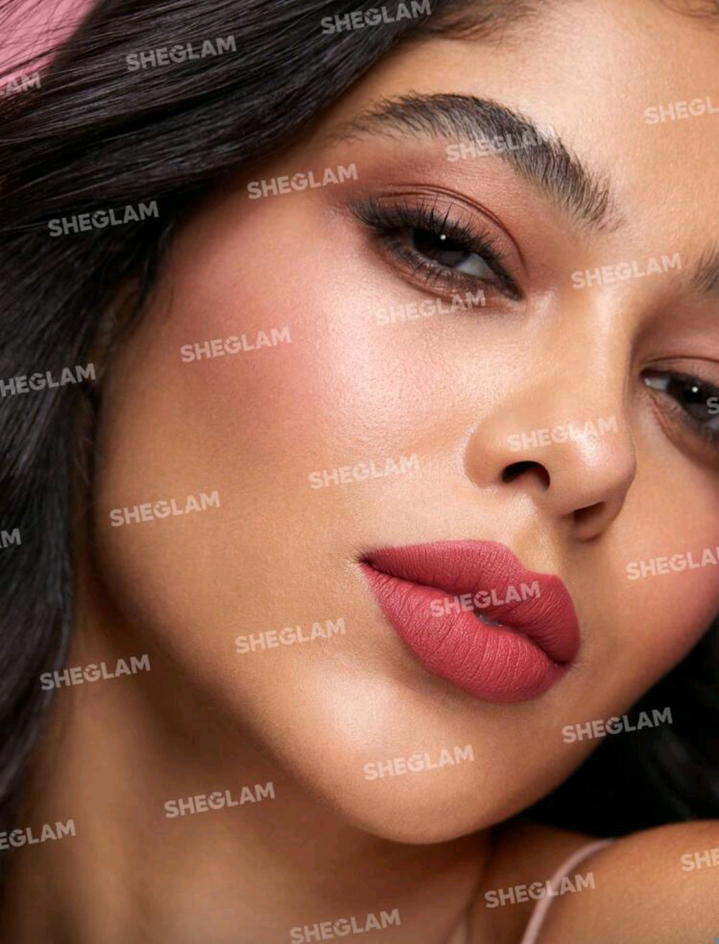 SHEGLAM Matte Allure Lipstick – Long-Lasting High Pigment Velvet Matte Lipstick ( Retro Rose, Daddy`s Jet )