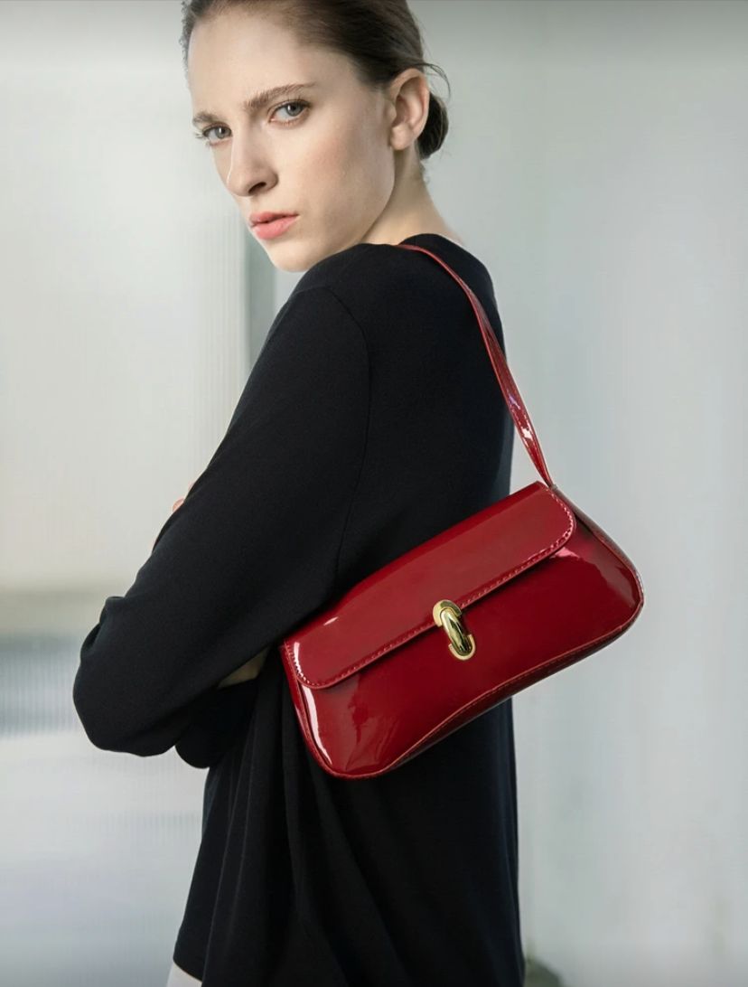 Vintage Faux Oiled Leather Underarm Shoulder Bag – Burgundy & Beige
