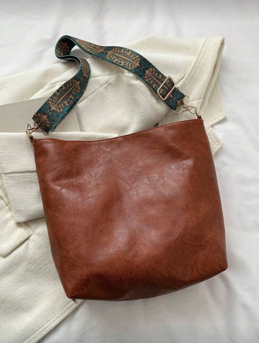 Summer Fashion Large Capacity Shoulder & Tote Bag – Brown