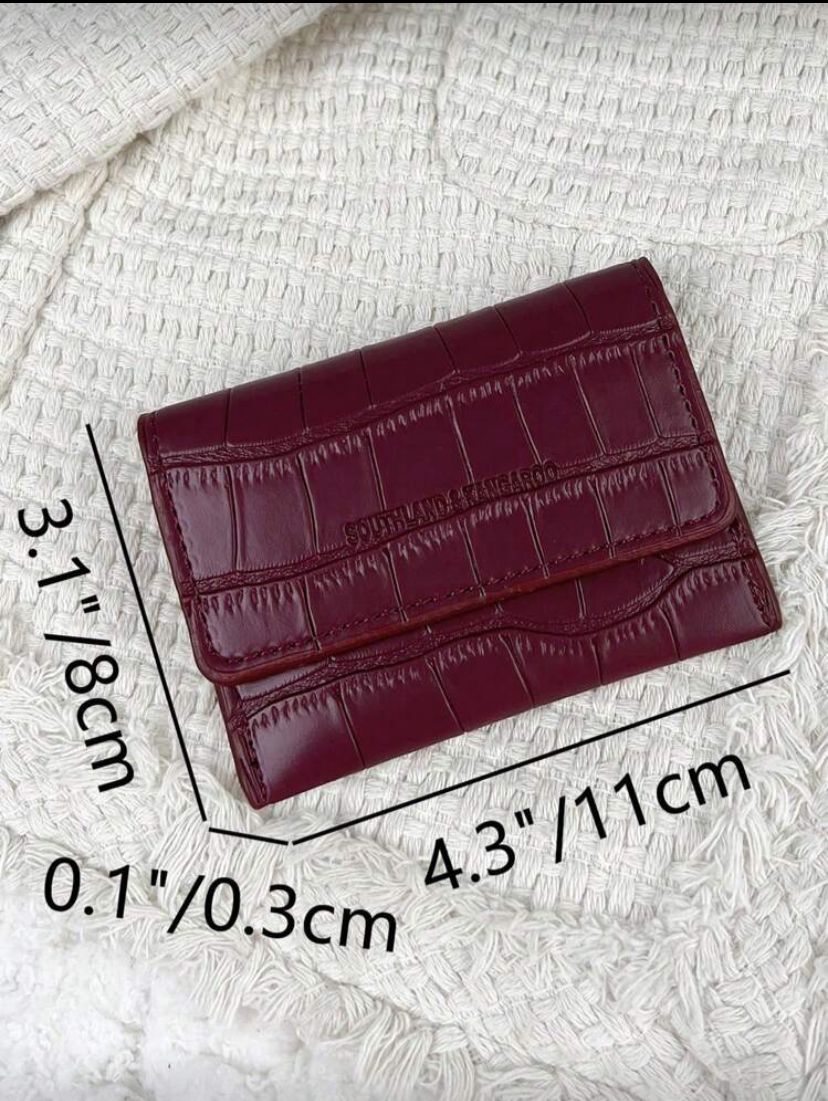 Burgundy Letter Embossed Flip Cover Mini Wallet – Slim Bi-Fold Card & Coin Holder for Women