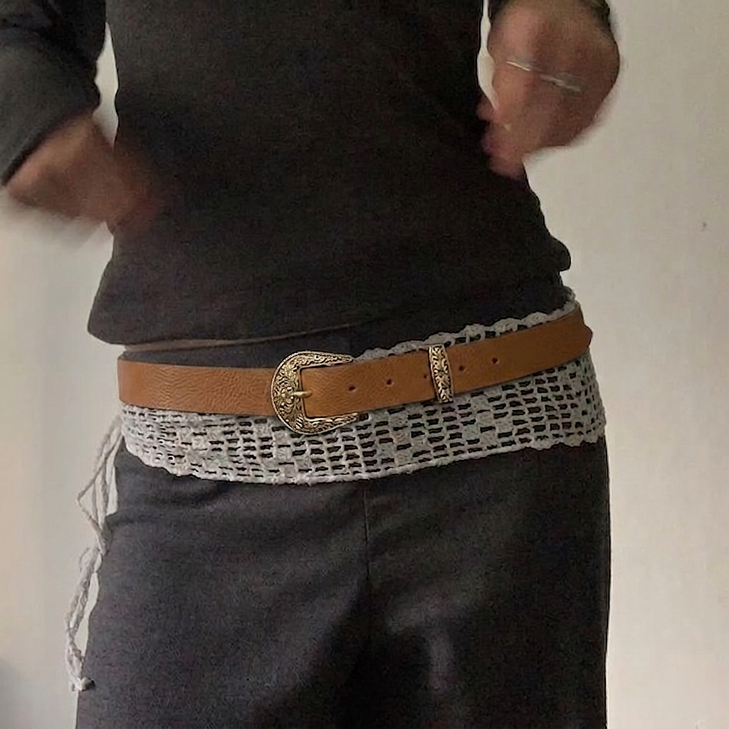 Women’s Vintage Western Belt – Gold-Tone Buckle ( Daily Wear )