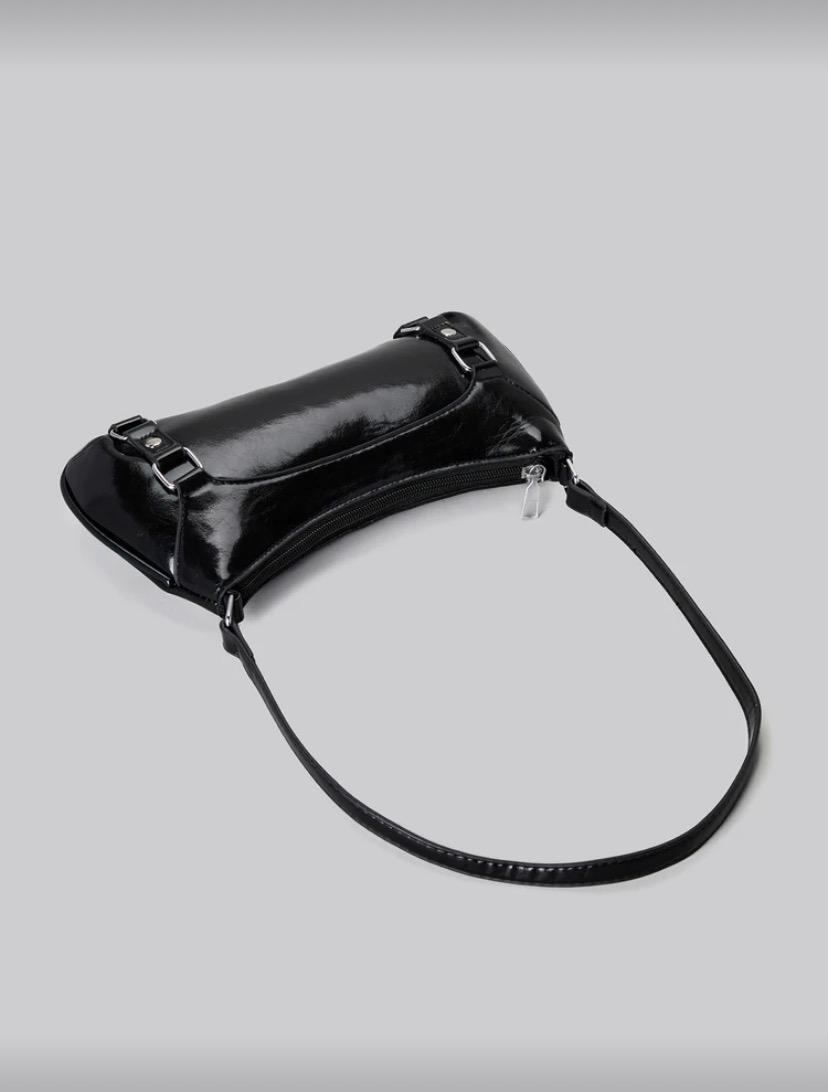 Y2K Patent PU Leather Shoulder Bag – Black Glossy Baguette