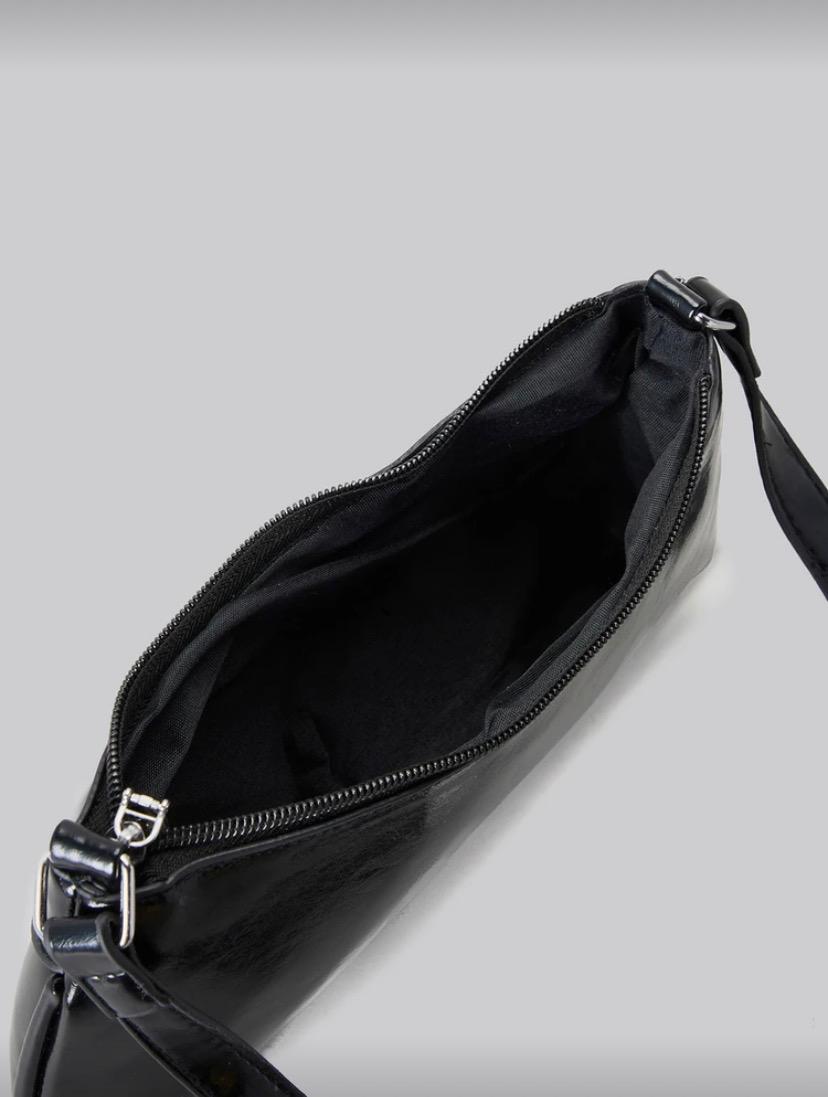 Y2K Patent PU Leather Shoulder Bag – Black Glossy Baguette