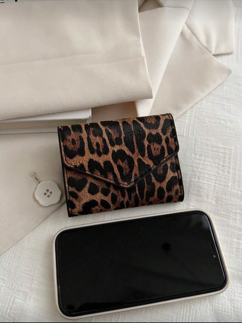 PU Leather Folding Leopard Print Compact Wallet – Brown & Black