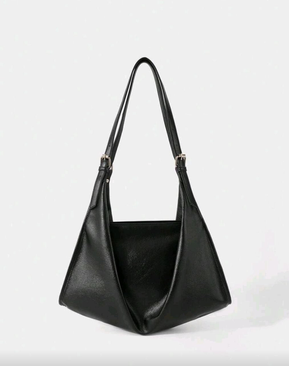 Minimalist Black One-Shoulder Tote Bag – Elegant Work & Commute Style