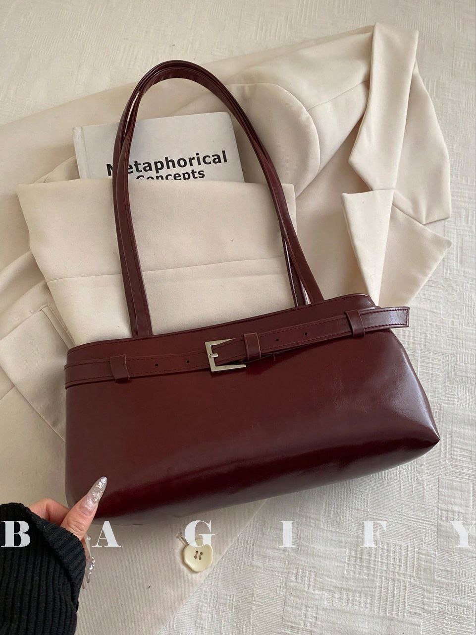 Elegant Women’s Leather Bag – Party & Daily Use